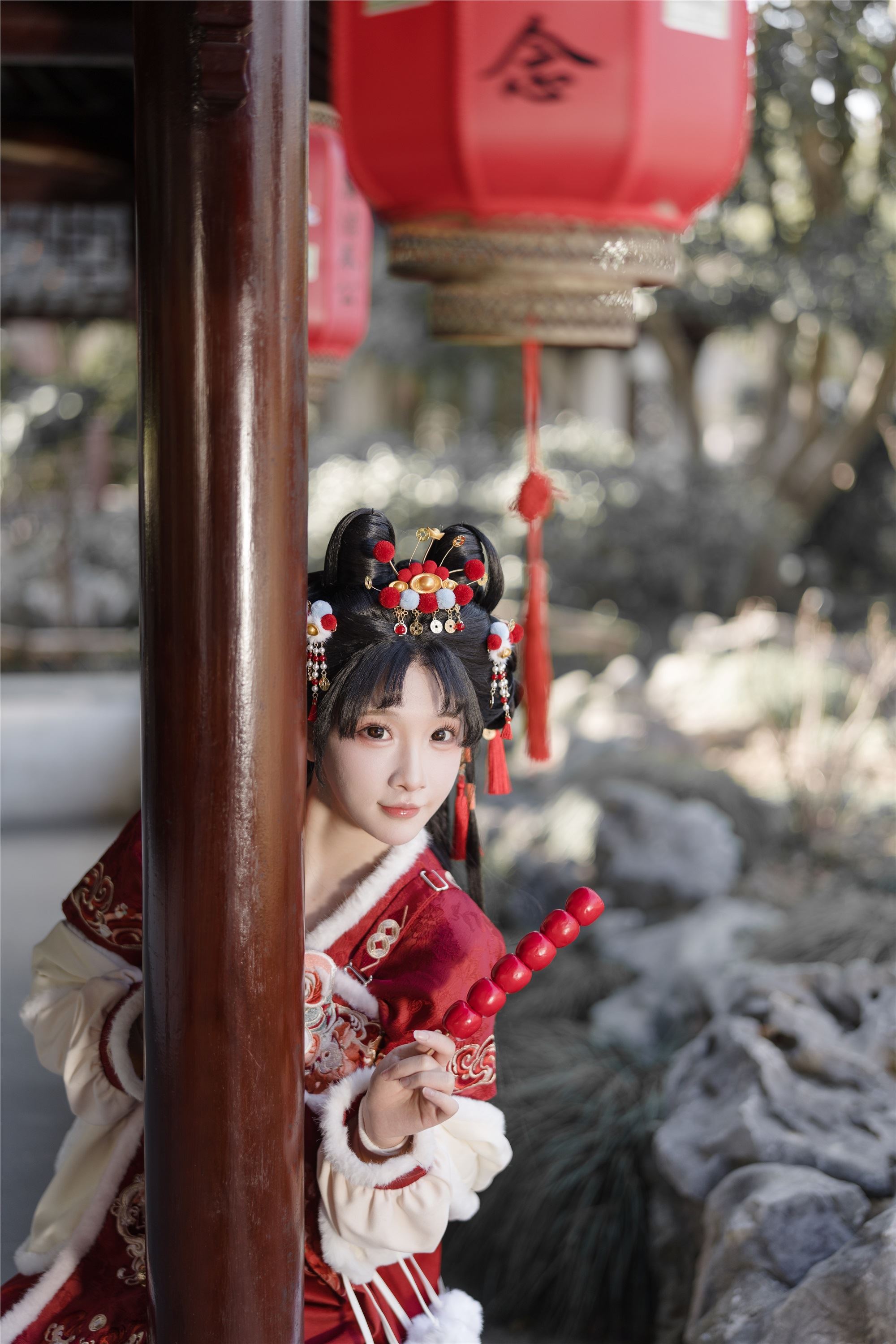 YITUYU艺图语 2025.01.31 红红火火迎新年 一只小羊